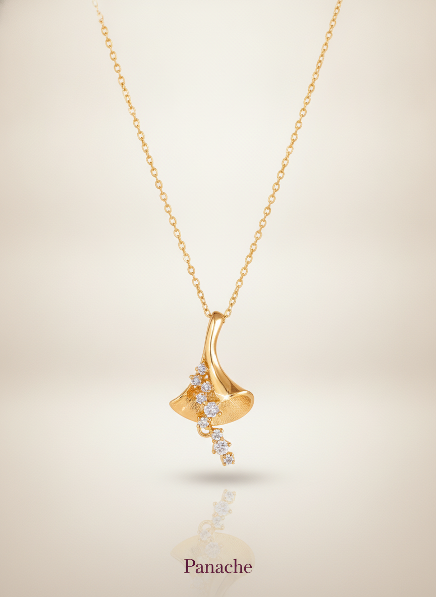 Golden Ginkgo Leaf Pendant Necklace