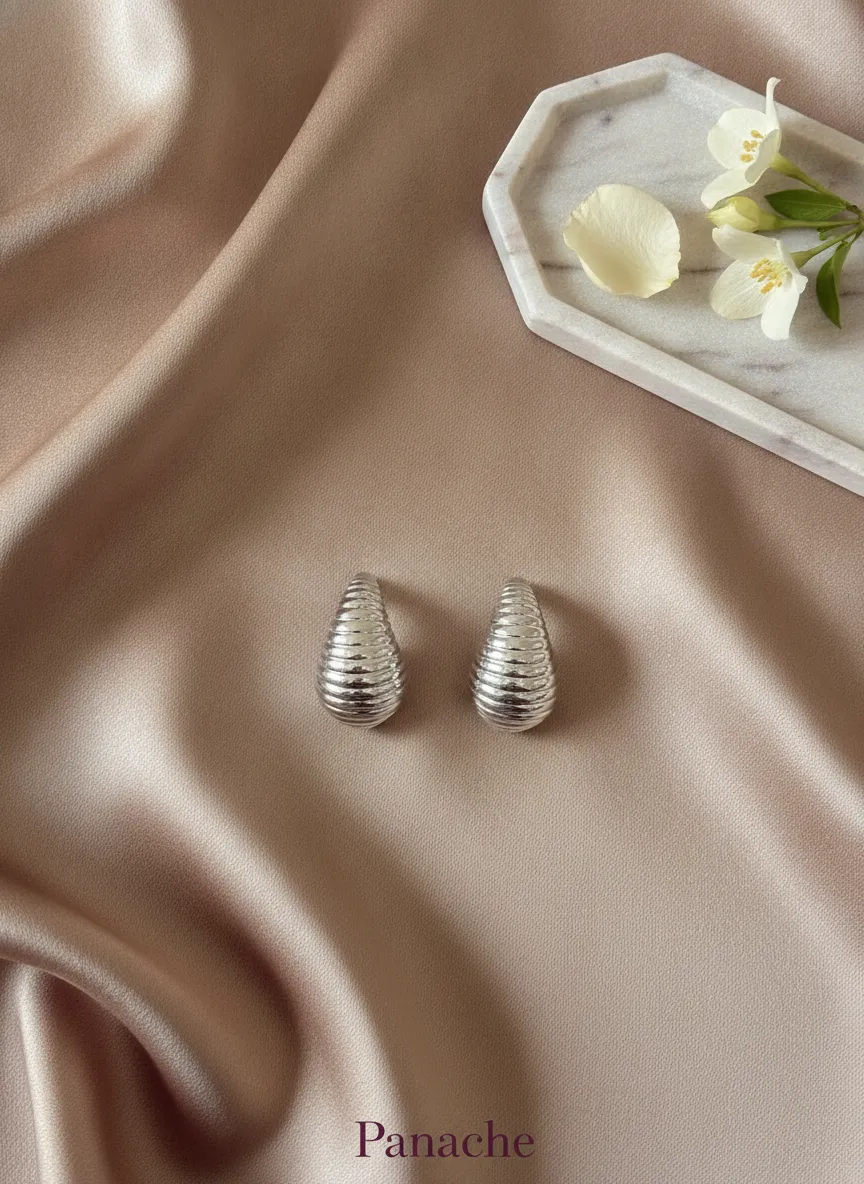 Silver Ribbed Teardrop Earrings